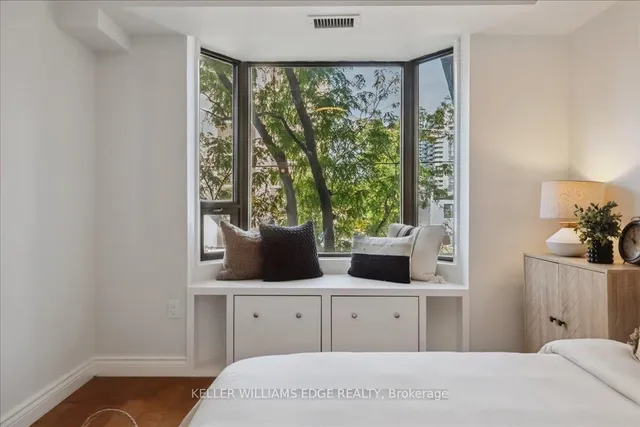 Additional image 38 of 165 Bold St Unit 304