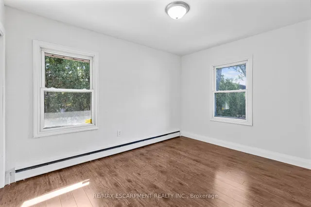 Additional image 14 of 585 Fifth Rd