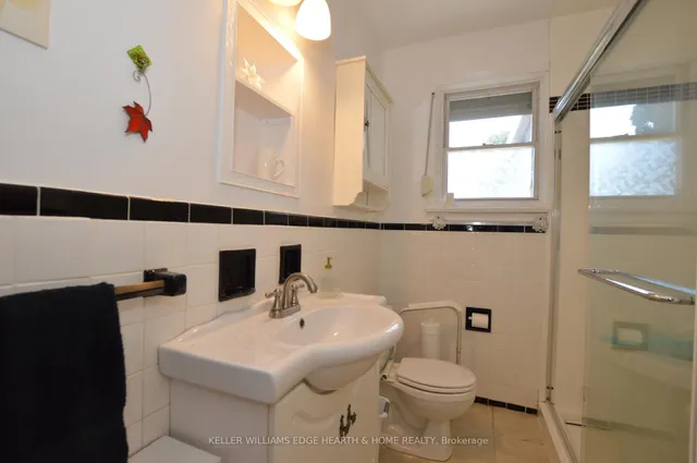 Additional image 10 of 728 Ashley Ave