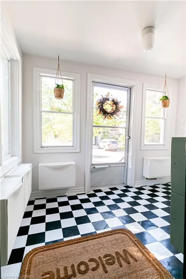 Additional image 4 of 163 Ferrie St