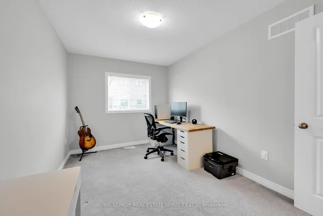 Additional image 18 of 21 Garlent Ave