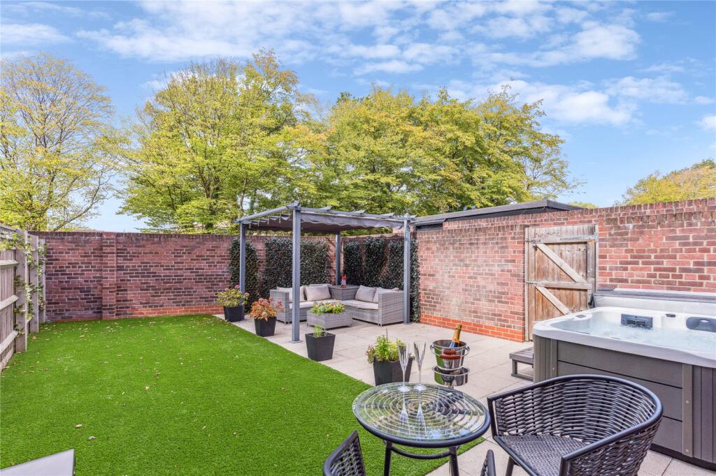 Additional image 28 of Barnes Wallis Way, Bricket Wood, St. Albans, Hertfordshire, AL2