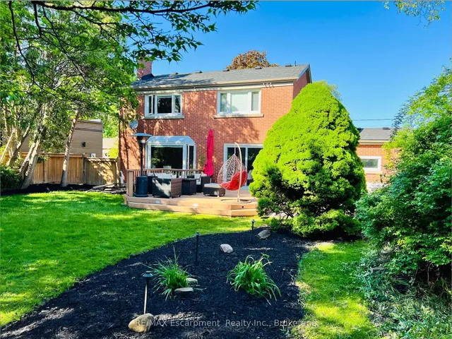 Additional image 43 of 350 East Side Cres