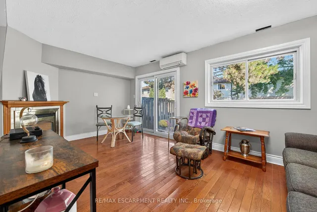 Additional image 16 of 341 Wilson Dr Unit 16