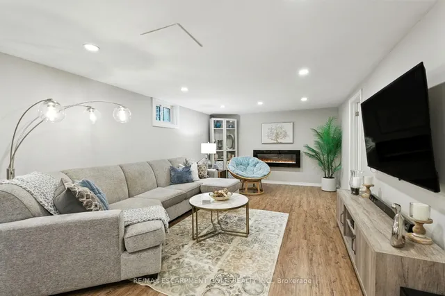 Additional image 20 of 48 BRENTWOOD Dr