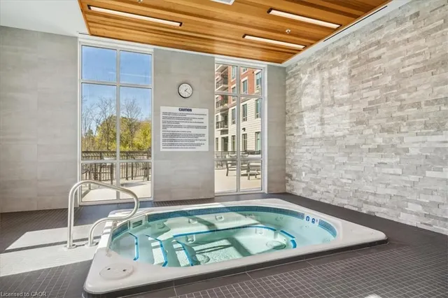 Additional image 40 of 2750 King St Unit 508