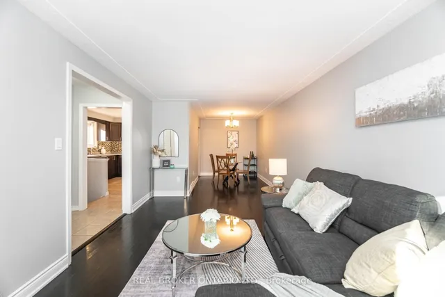 Additional image 11 of 66 GAINSBOROUGH Rd