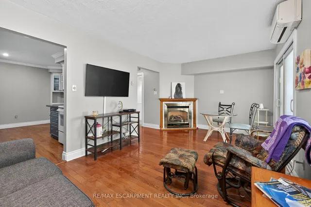 Additional image 15 of 341 Wilson Dr Unit 16