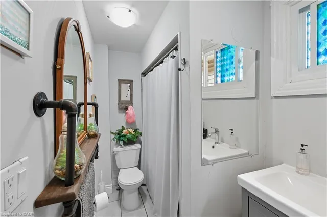 Additional image 15 of 110 Emerson St