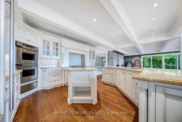 Additional image 13 of 7171 Appleby Line