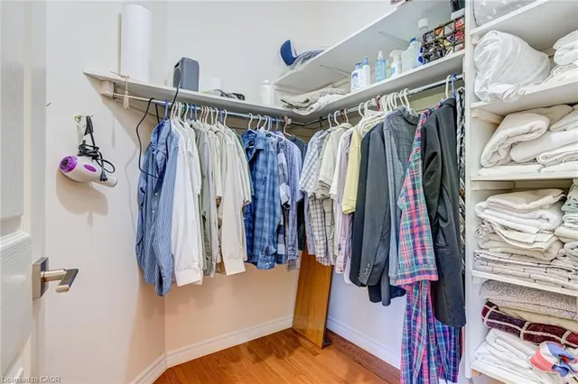 Additional image 26 of 183 Valridge Dr