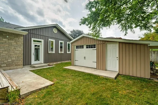 Additional image 28 of 29 Brian Blvd