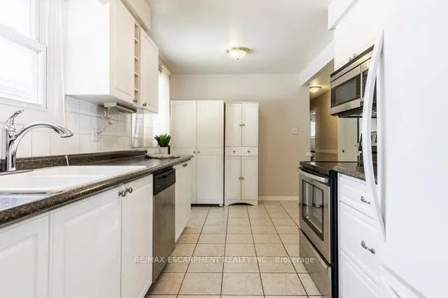 Additional image 22 of 45 Fonthill Rd