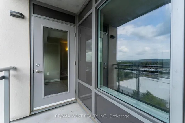 Additional image 33 of 716 Main St Unit 910