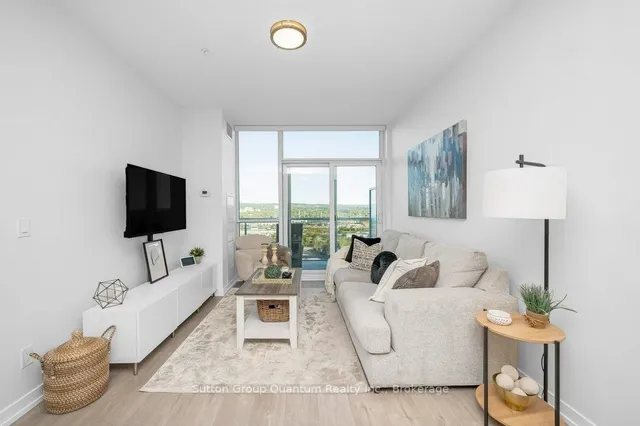 Additional image 13 of 2093 Fairview St Unit 2010