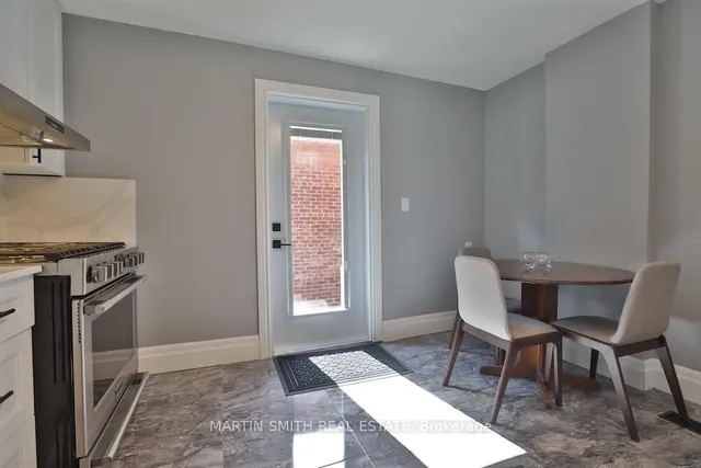 Additional image 16 of 48 Pearl St