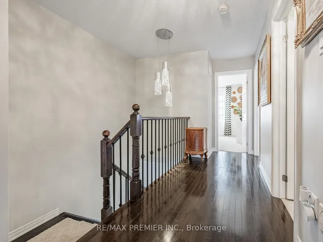 Additional image 15 of 935 Transom Cres