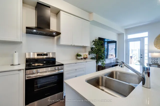 Additional image 25 of 497 Celandine Terr