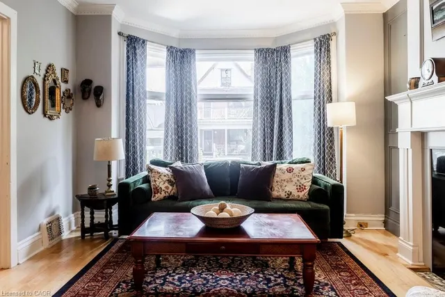 Additional image 9 of 174 Emerald St