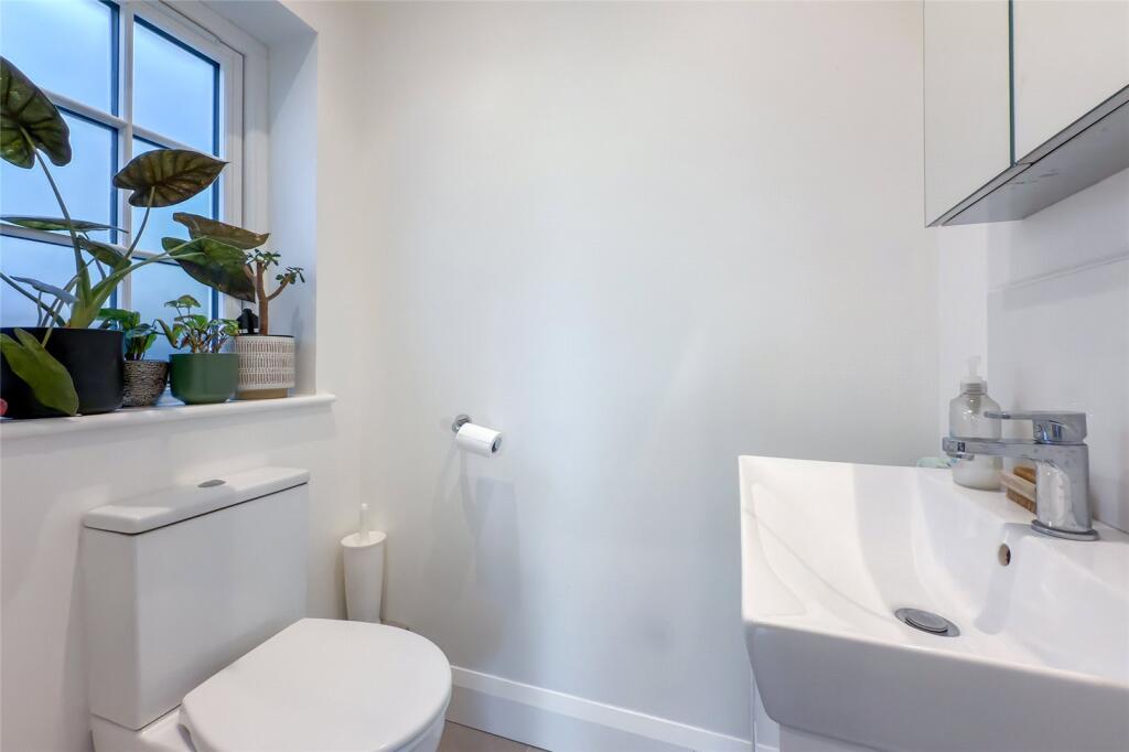 Additional image 20 of Park Hill, Harpenden, Hertfordshire, AL5