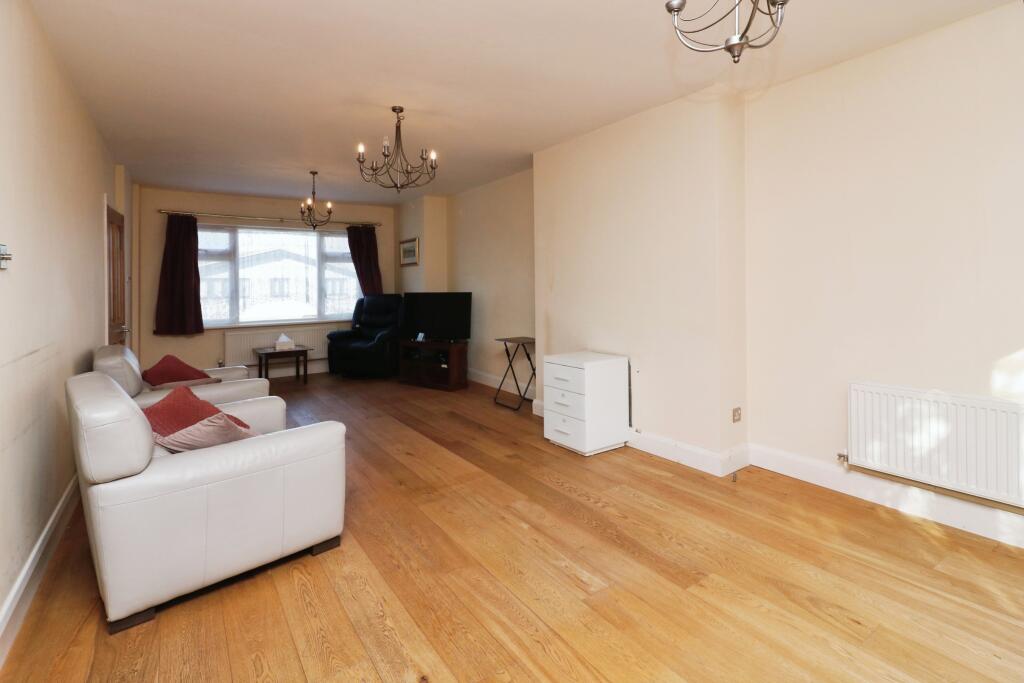 Additional image 6 of Carleton Rise, Welwyn, AL6