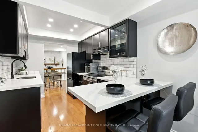 Additional image 6 of 800 Upper Paradise Rd Unit 40