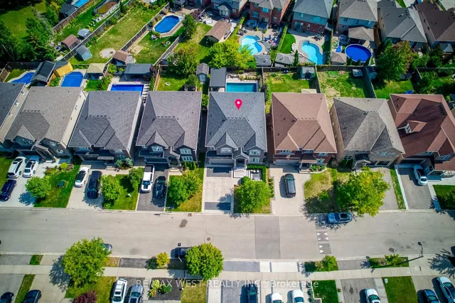 Additional image 48 of 55 Kaufman Dr