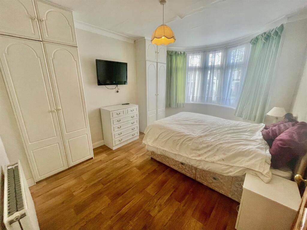 Additional image 5 of Westland Drive, Brookmans Park