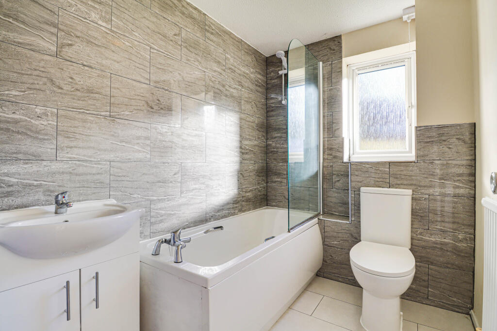 Additional image 8 of Milton Road, Harpenden, AL5