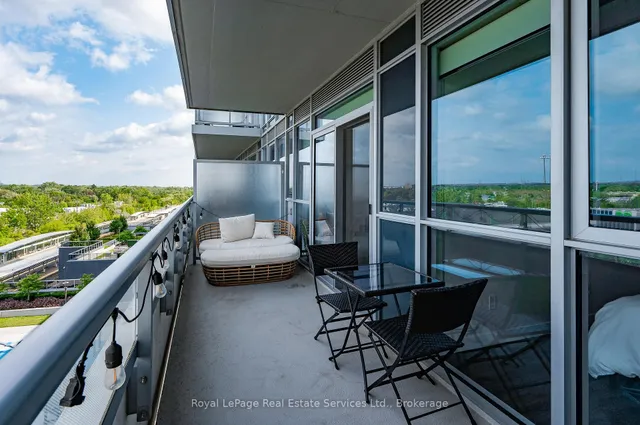 Additional image 15 of 2081 Fairview St Unit 813