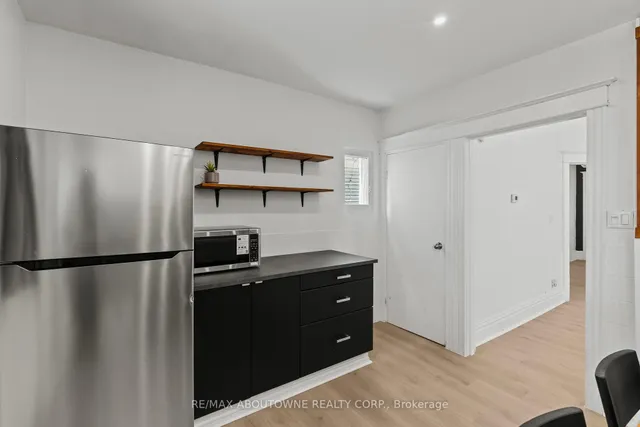 Additional image 11 of 26 Rosemont Ave