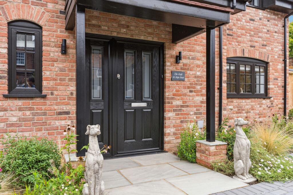 Additional image 6 of High Street, Markyate, Hertfordshire