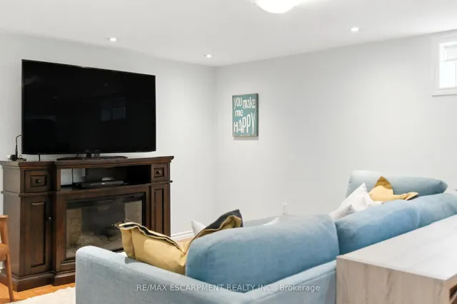 Additional image 25 of 289 East 25th St