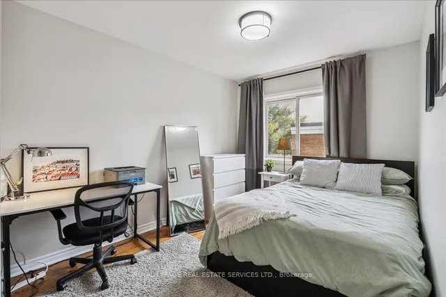 Additional image 22 of 3011 Centennial Dr Unit 3