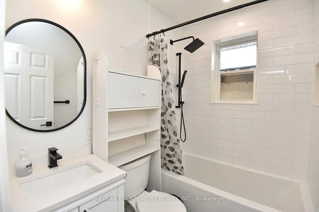 Additional image 23 of 1384 Niels Ave