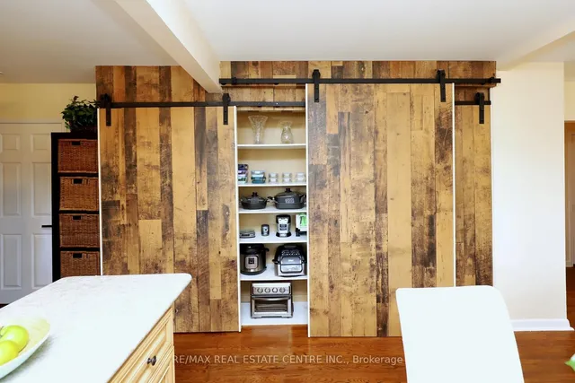 Additional image 16 of 345 Maplewood Cres