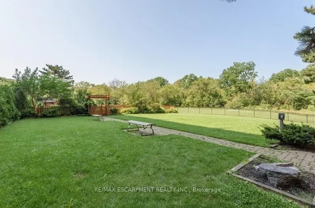 Additional image 13 of 350 Quigley Rd Unit 319