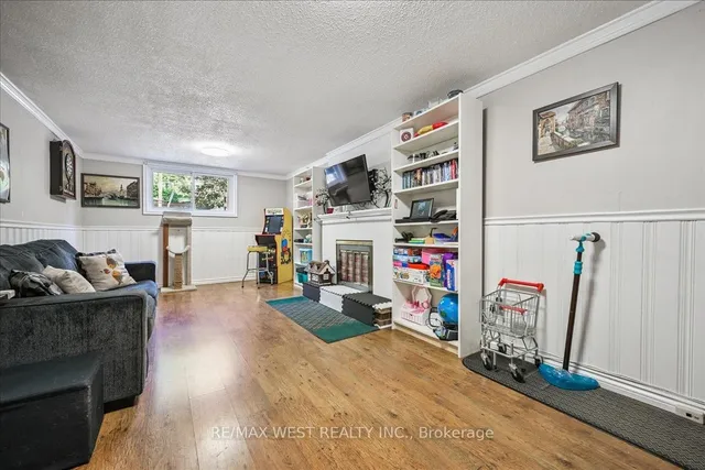 Additional image 7 of 5019 Brady Ave