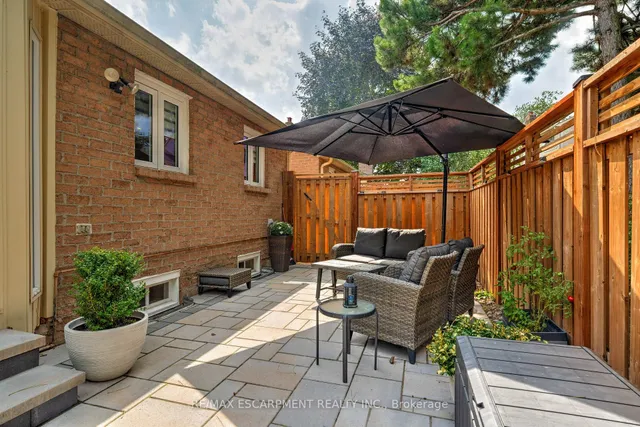 Additional image 40 of 5255 Lakeshore Rd Unit 57