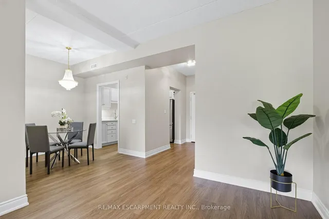 Additional image 6 of 2075 Amherst Heights Dr Unit 215