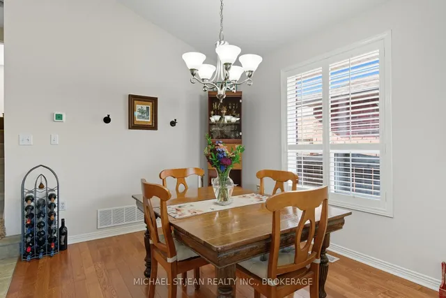 Additional image 9 of 20 Diamond Crt