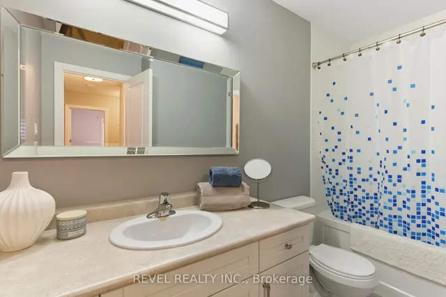 Additional image 21 of 390 Gosford Cres