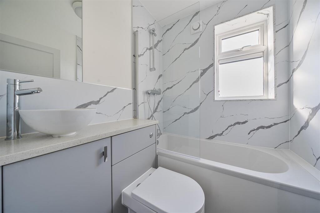 Additional image 20 of Hopkins Crescent, Sandridge