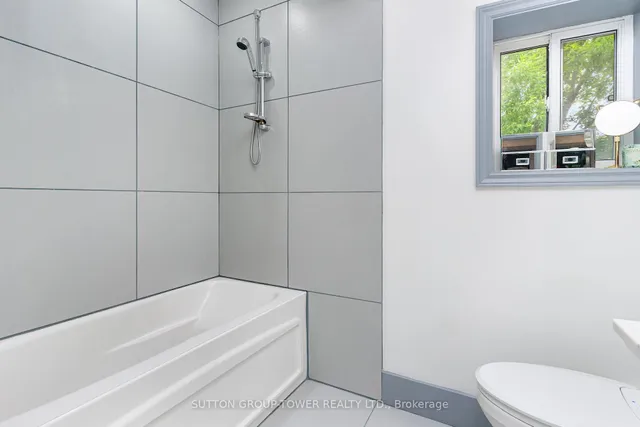 Additional image 29 of 25 Douglas Ave