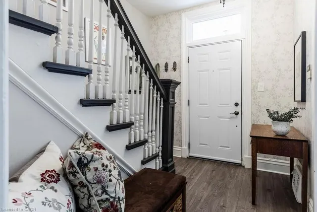 Additional image 4 of 174 Emerald St