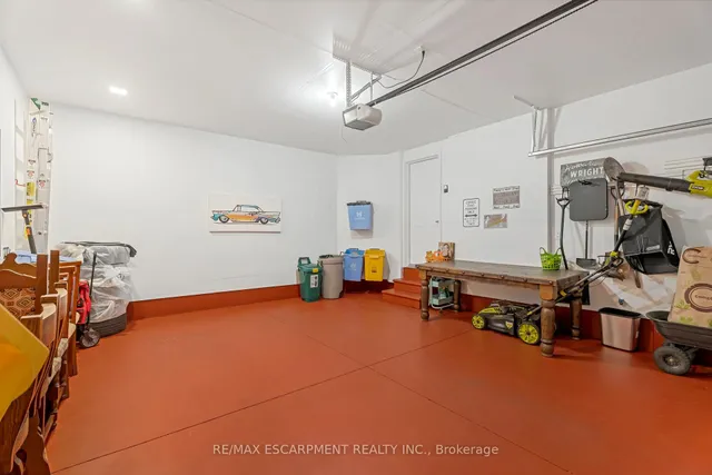 Additional image 38 of 60 Garinger Cres