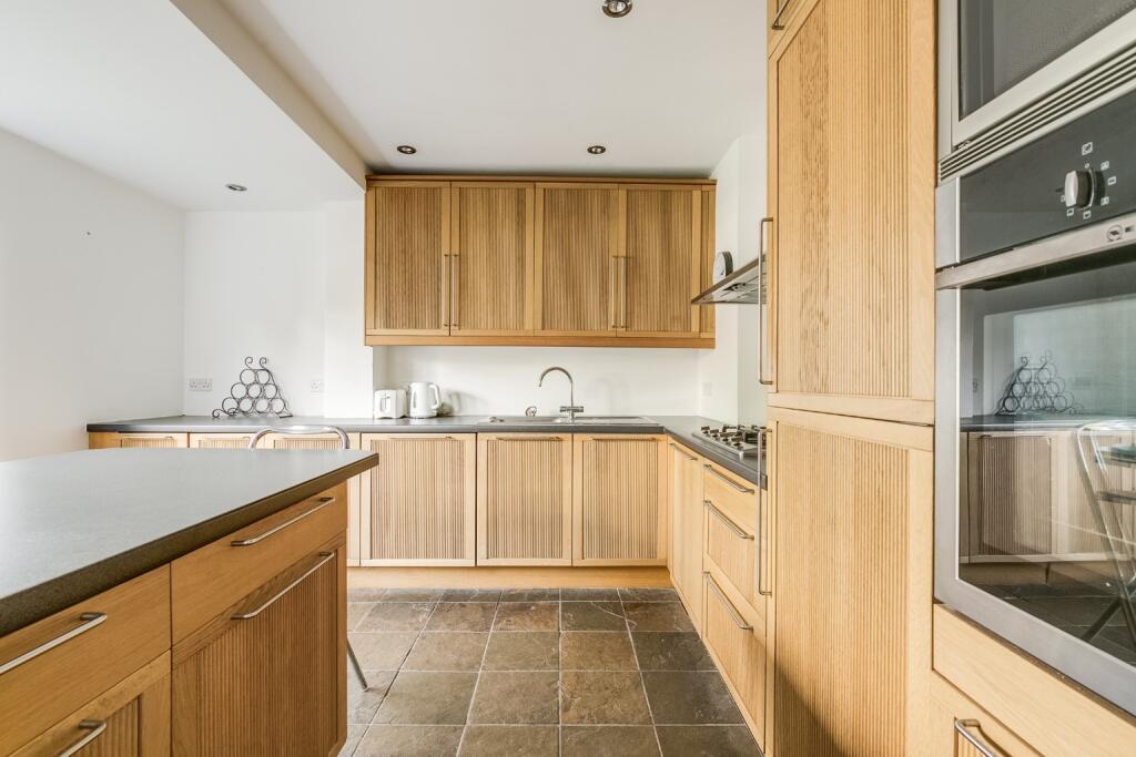 Additional image 10 of Coneydale, Welwyn Garden City, Hertfordshire, AL8 7RX