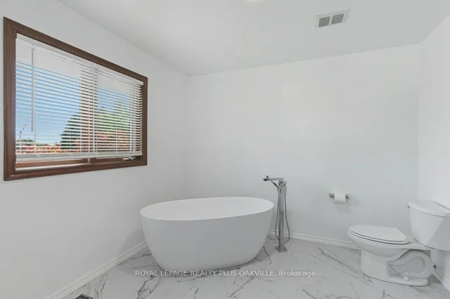 Additional image 26 of 67 Horizon Crt