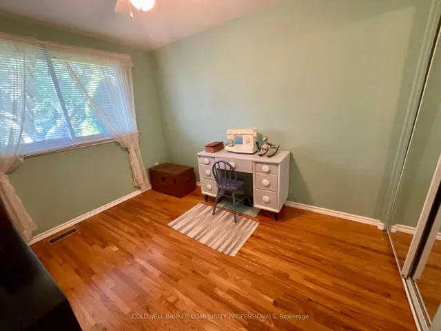Additional image 9 of 4 Rosanne Cres Unit 4
