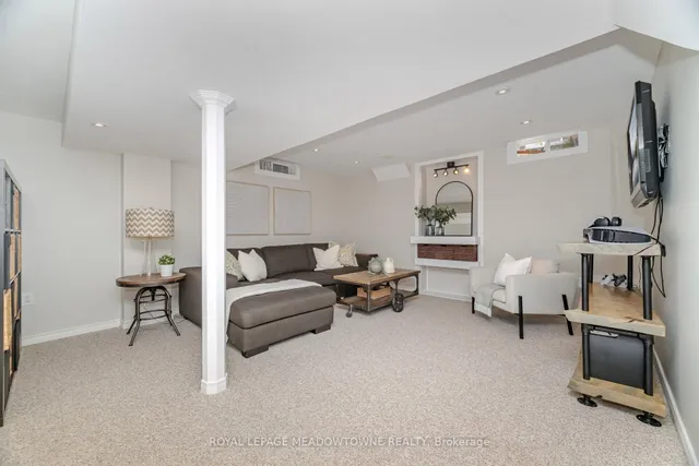 Additional image 40 of 1224 Turner Dr